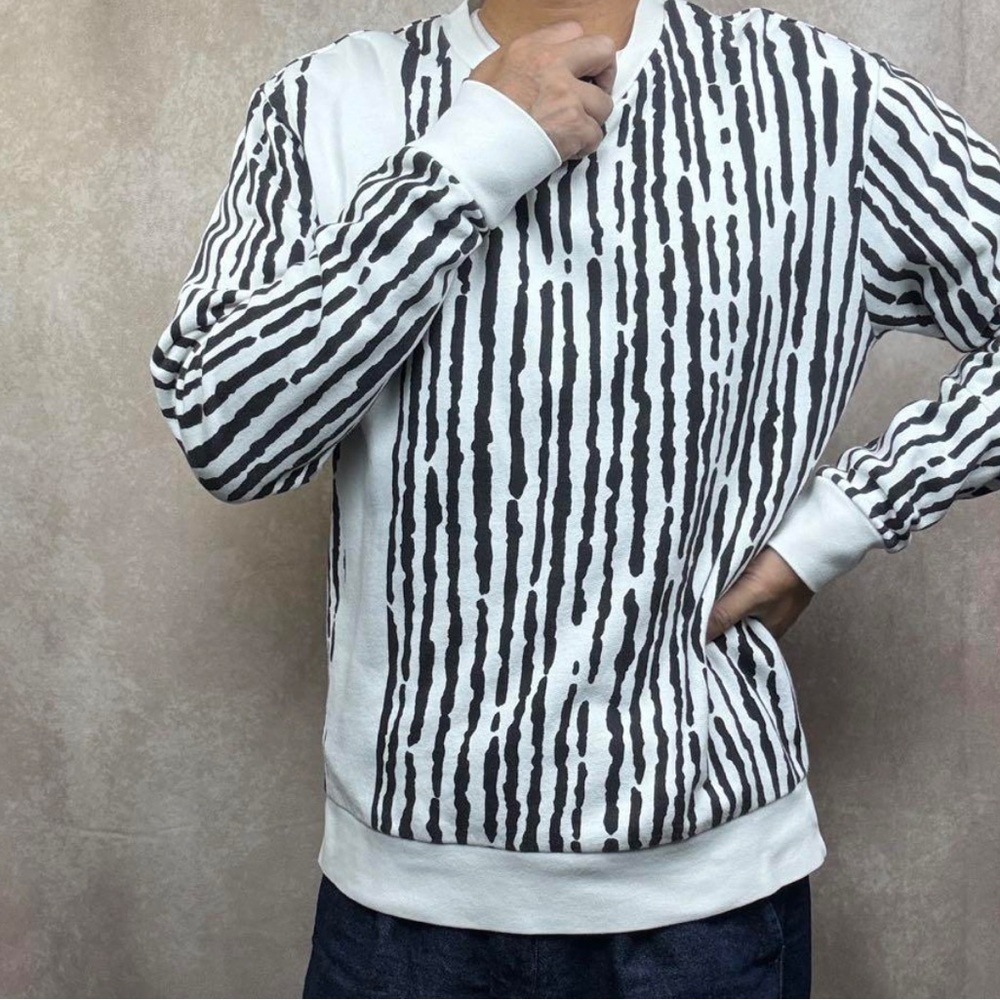 Balenciaga Black and White Crew Neck Sweater